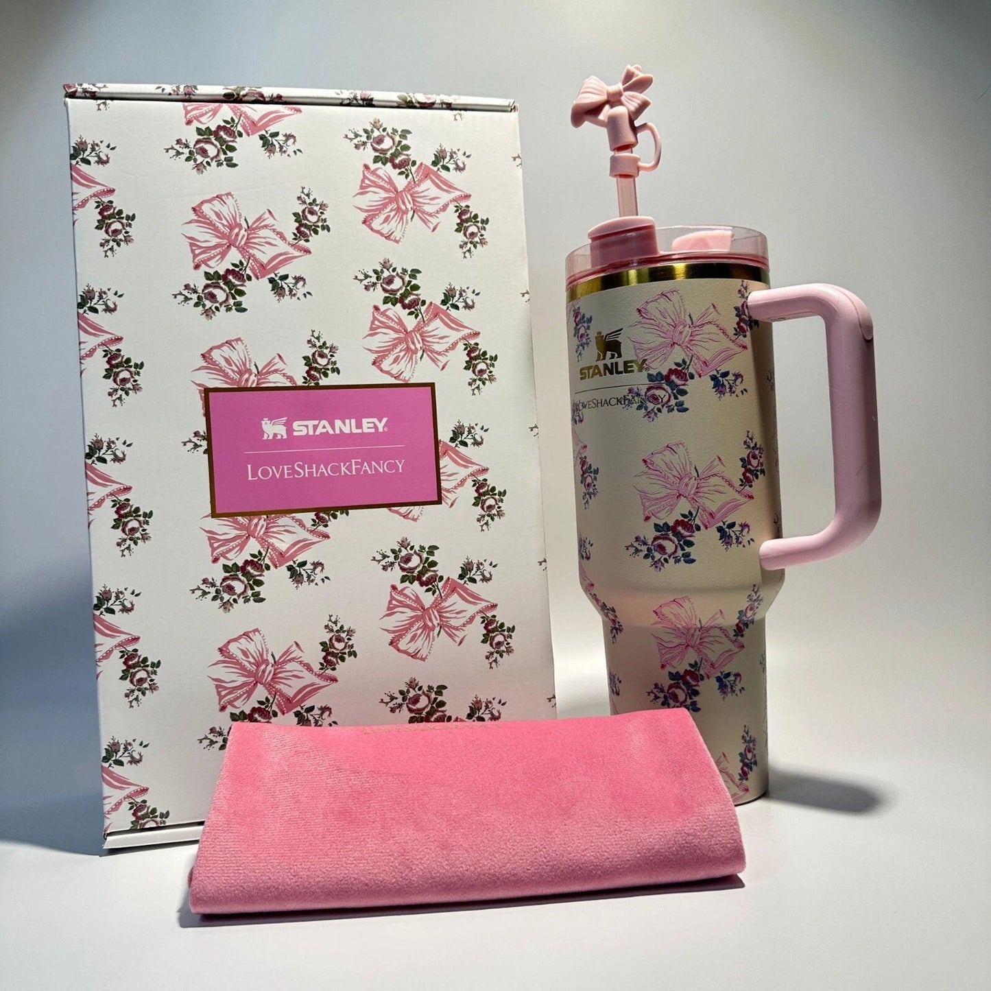 Stanley X Tumbler Love Shack Fancy 40oz Holiday Rosa Beaux Blue Gift Box Cup
